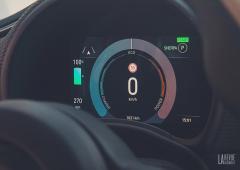 Interieur_essai-fiat-500-electrique-la-prima_8